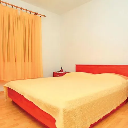 Apartment Amazing In Smokvica With House Sea View Brna