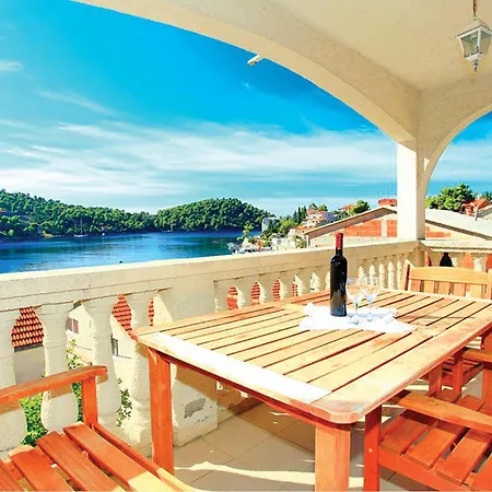 Amazing In Smokvica With House Sea View Apartment *