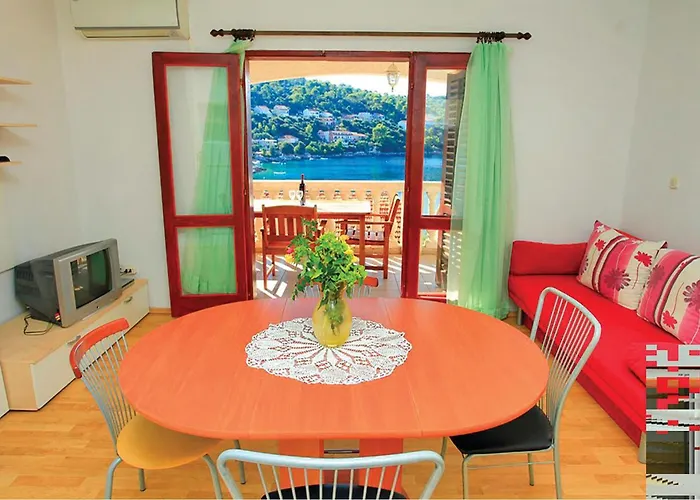 Apartment Bb V Smokvica (Korcula)
